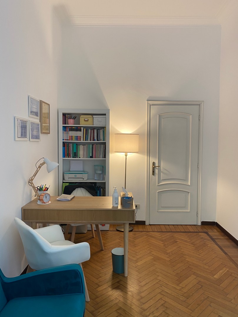 6556860D-1A2A-423D-94A0-2E0DD26D3BF5